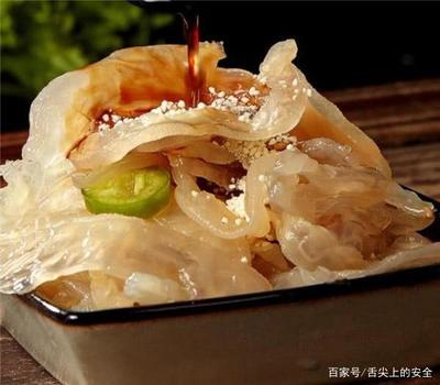 它活了6億年,身體九成都是水,逃過5次大滅絕,卻被人類看上了